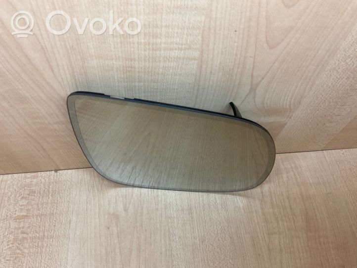 Audi Q7 4L Wing mirror glass 8R0857536L