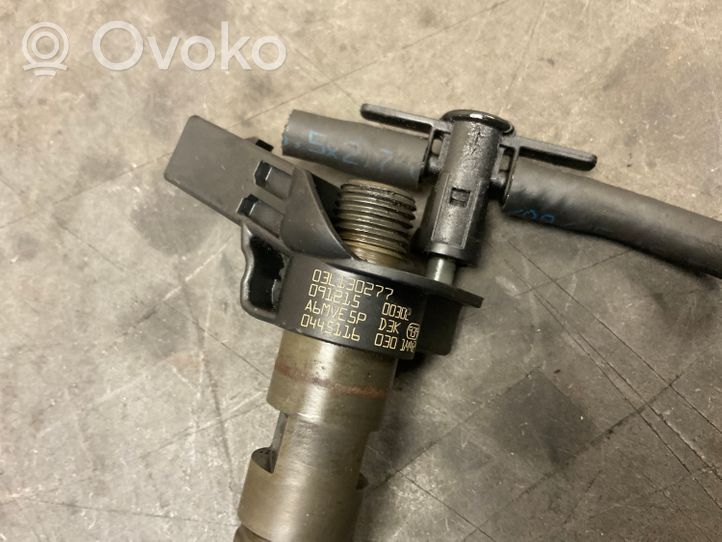 Volkswagen Sharan Injecteur de carburant 03L130277