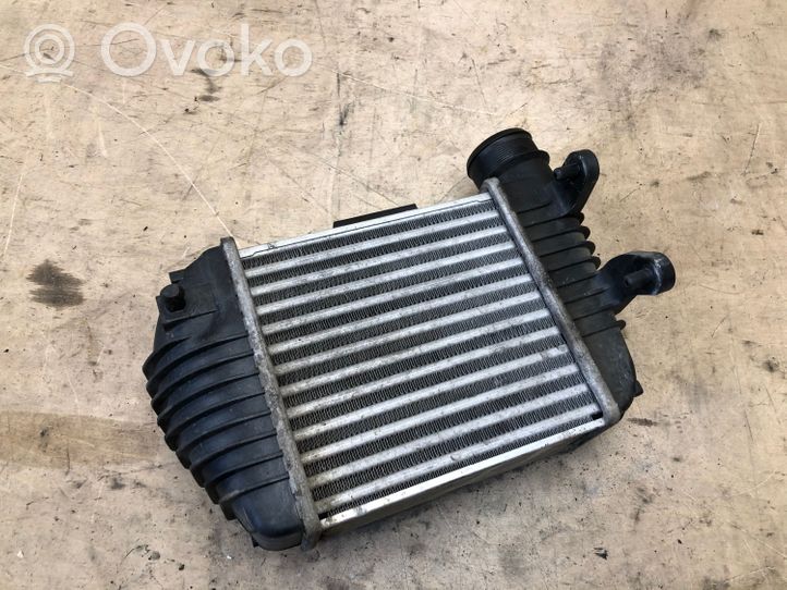 Audi A6 Allroad C6 Canal de guidage d'air du refroidisseur 4F0145806R