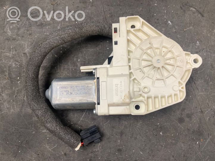 Audi A4 S4 B8 8K Etuoven ikkunan nostomoottori 8K0959802