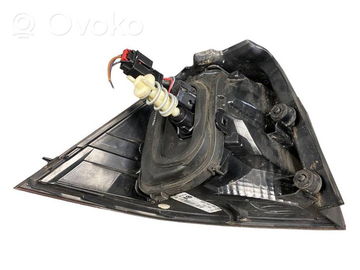 Volkswagen Golf VII Lampa tylna 5G0945096