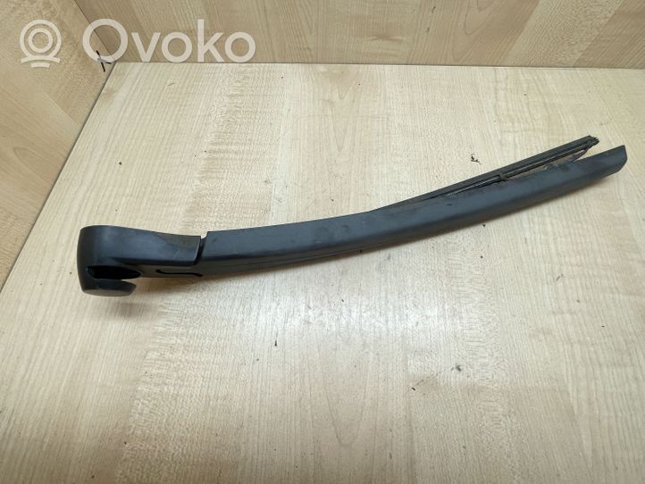 Seat Altea XL Brazo del limpiaparabrisas trasero 5P0955435