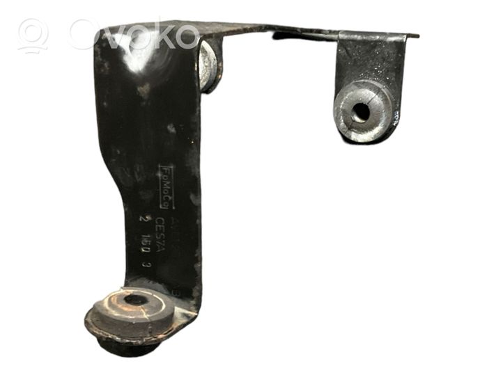 Ford Focus Soporte para la bomba de ABS AV612B389AB