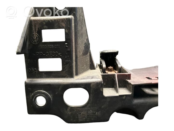 Volkswagen Polo V 6R Support de montage de pare-chocs avant 6R0805071