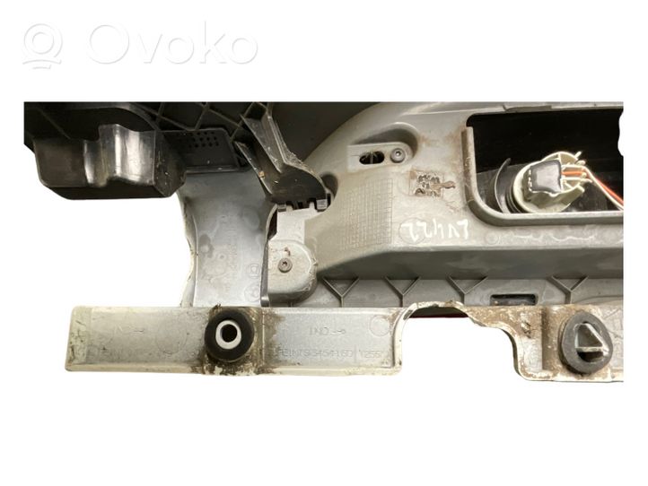 Opel Vivaro Lampa tylna 93454149