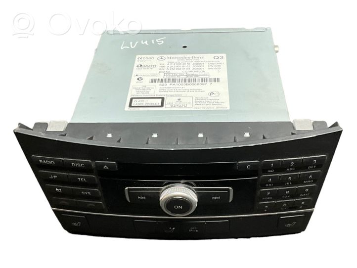 Mercedes-Benz E W212 Panel / Radioodtwarzacz CD/DVD/GPS A2129004910