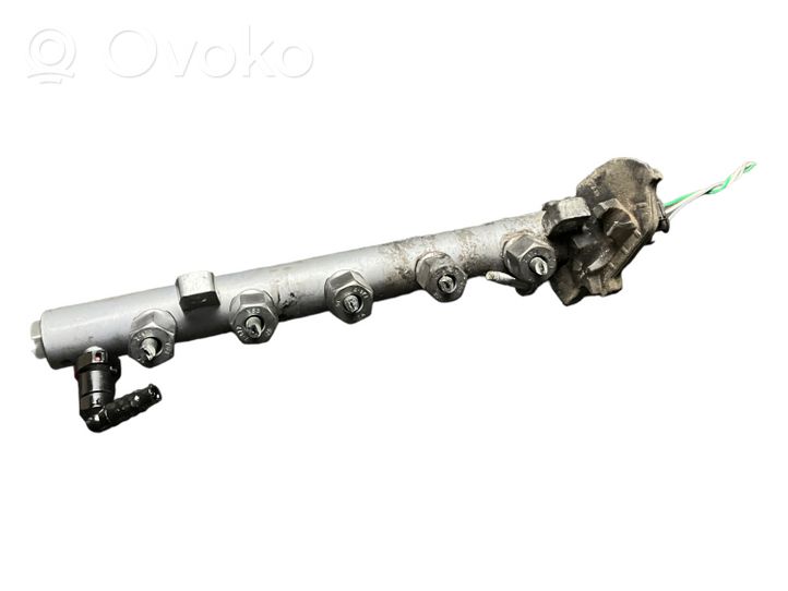 Renault Trafic III (X82) Fuel main line pipe 175214823R