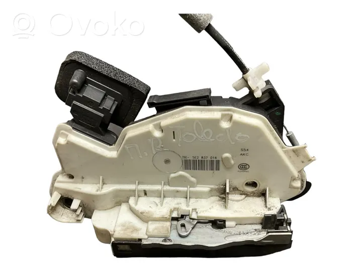 Seat Toledo IV (NH) Serrure de porte avant 5E2837016