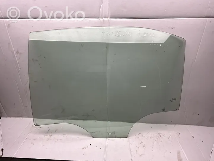 Seat Toledo IV (NH) Front door window glass four-door 43R00351