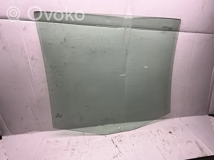 Volkswagen Touran I Rear door window glass 43R001583