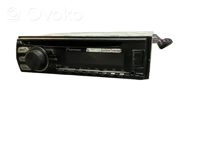 Volkswagen Polo IV 9N3 Unità principale autoradio/CD/DVD/GPS DEH1700UB