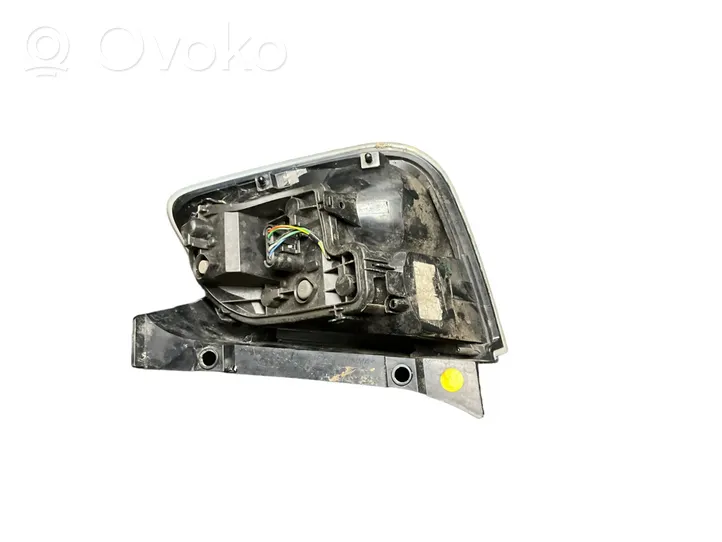 Fiat 500 Luci posteriori 27043101