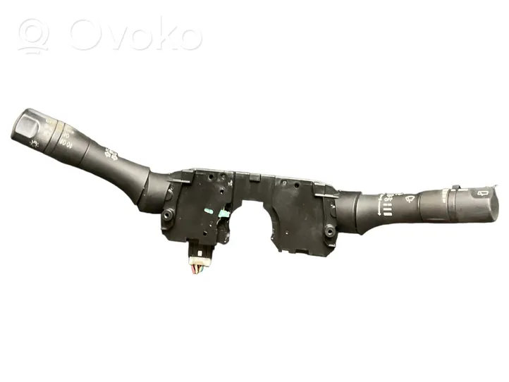Nissan Juke I F15 Leva/interruttore dell’indicatore di direzione e tergicristallo 14A01