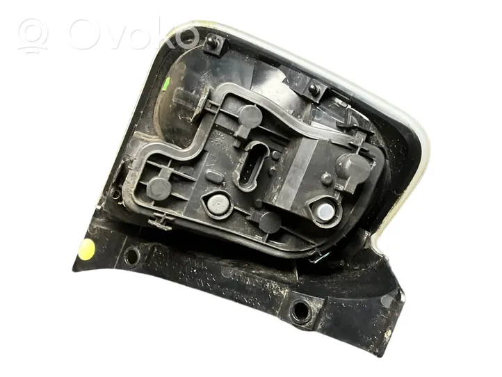 Fiat 500 Lampa tylna 27043201