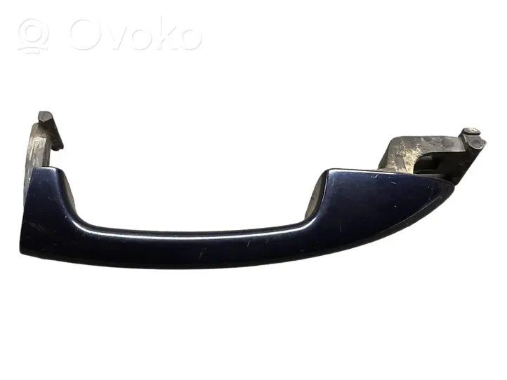 Volkswagen PASSAT B7 Front door exterior handle 3C0837210