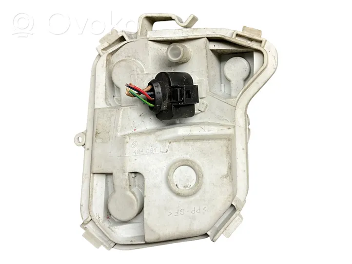 Audi A4 S4 B7 8E 8H Tail light bulb cover holder 484061L