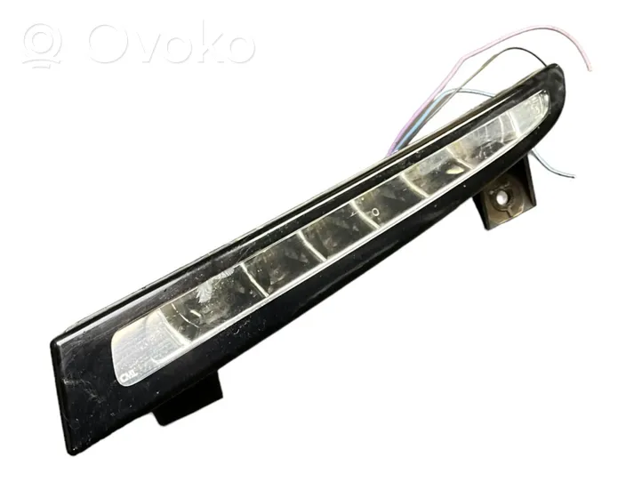 Renault Megane III LED-päiväajovalo 266051882R