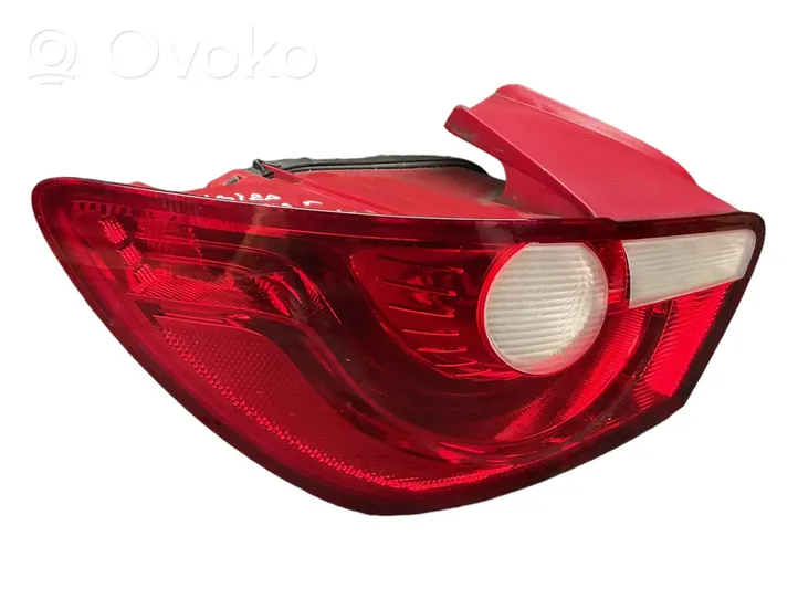 Seat Ibiza III (6L) Lampa tylna 6J3945095