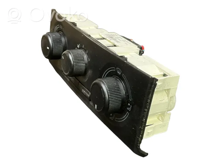 Skoda Roomster (5J) Panel klimatyzacji 5J0820045