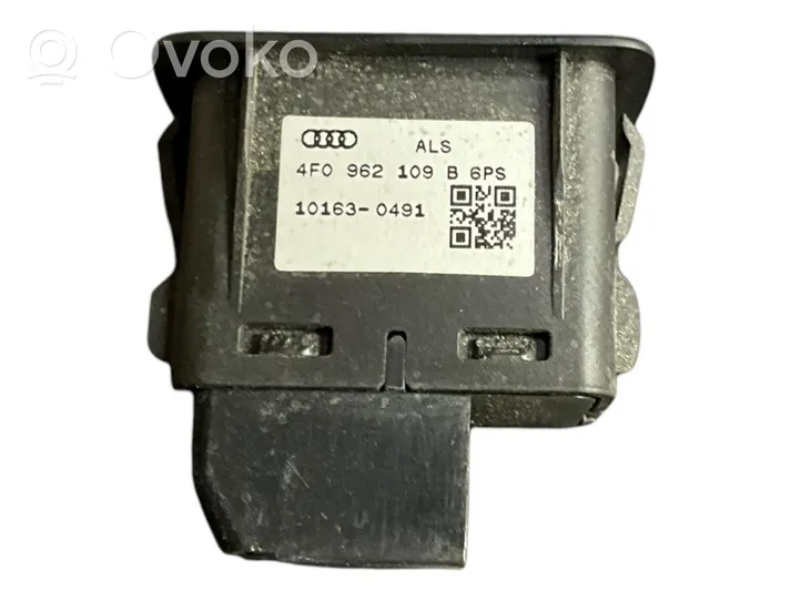 Audi A5 8T 8F Interrupteur d'alarme 4F0962109B