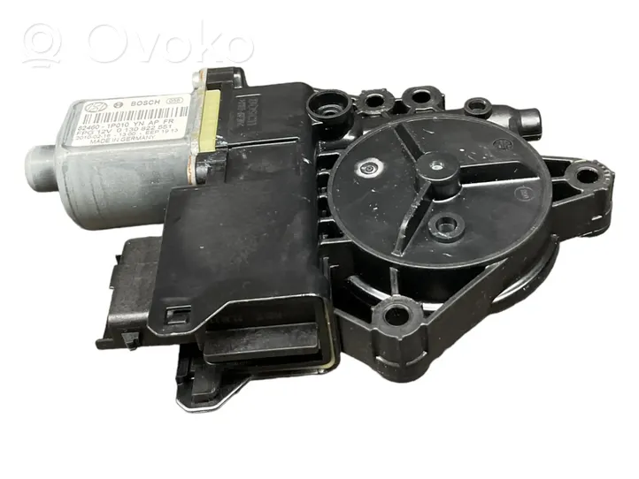 KIA Venga Motorino alzacristalli della portiera anteriore 824601P010