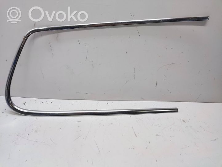 Volkswagen PASSAT B6 Rear side glass trim 3C9853346