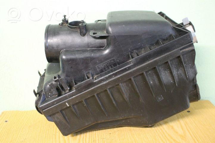 Toyota Avensis T250 Boîtier de filtre à air 4614485912