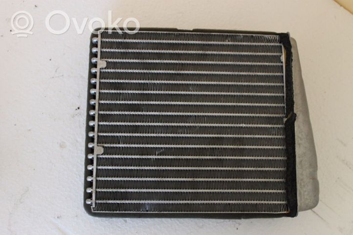 Volkswagen Touran I Radiateur de chauffage 1K0819031