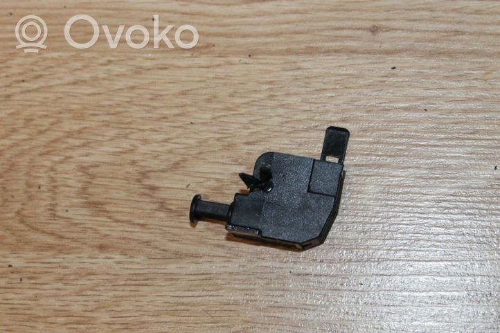 Audi A6 S6 C5 4B Sensor del freno de mano/estacionamiento 1H0947561A