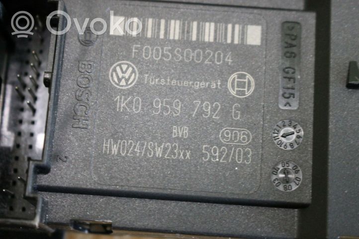 Volkswagen PASSAT B6 Unité de commande module de porte 1K0959792G