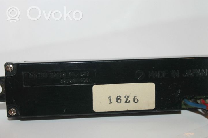 Subaru Legacy Horloge 8AD4190