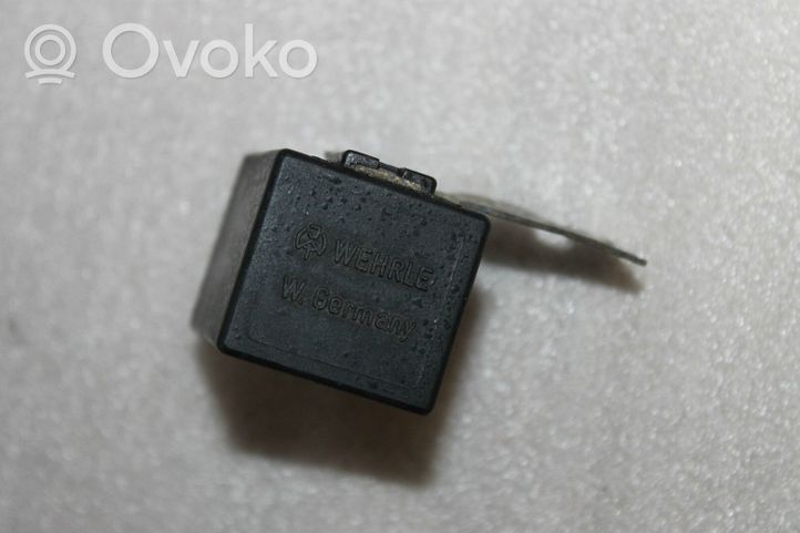 Opel Astra F Glow plug pre-heat relay 90341822