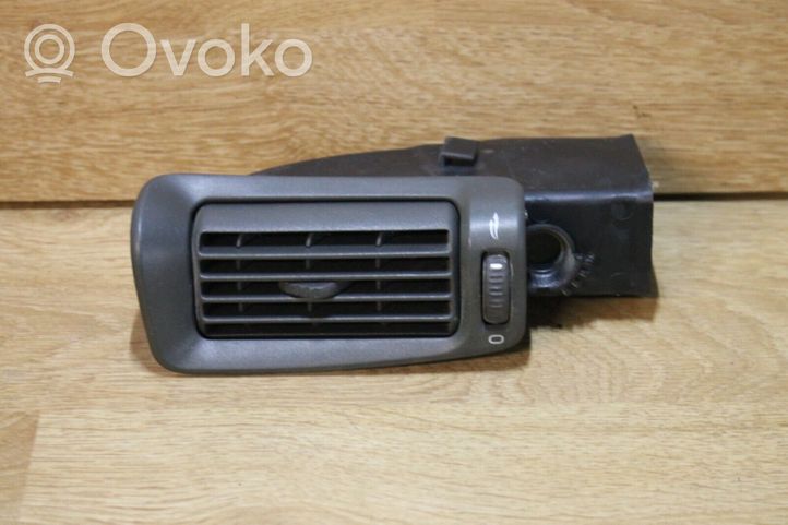 Volvo V70 Rear air vent grill 9158448