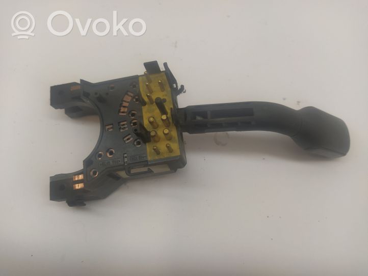 Audi A6 S6 C4 4A Wiper control stalk 8D9953503