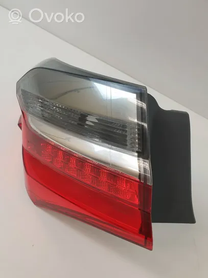 Toyota Corolla E160 E170 Lampa tylna 8156002A80