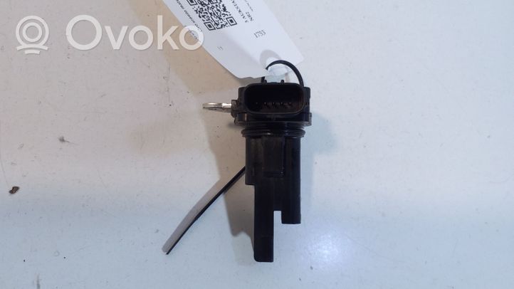 Toyota Yaris Przepływomierz masowy powietrza MAF 222040V020