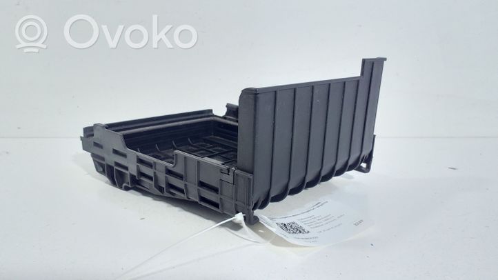 Volkswagen Scirocco Fuse box cover 1K0937132F