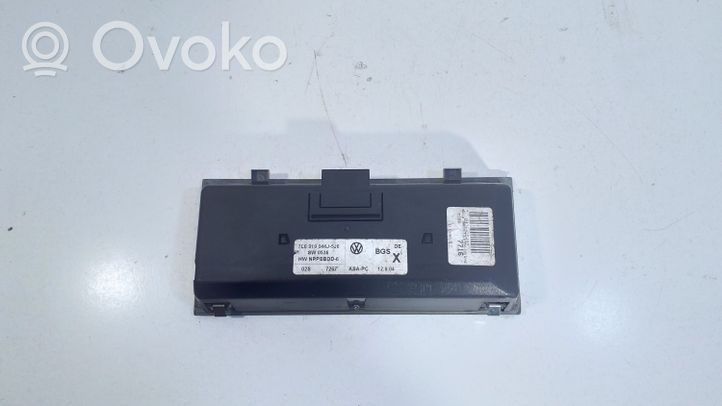 Volkswagen Touareg I Monitor/display/piccolo schermo 7L6919044J