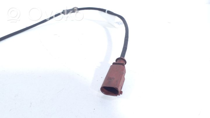 Volkswagen PASSAT B7 Izplūdes gāzu temperatūras sensors 03L906088CJ