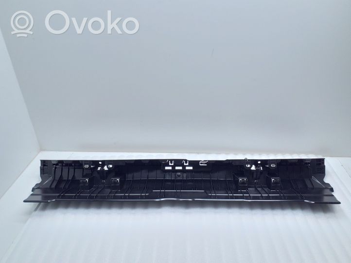 BMW 2 F45 Kita bagažinės apdailos detalė 7425354