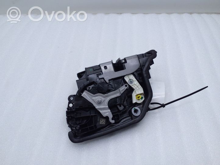 BMW 2 F45 Front door lock 7281931