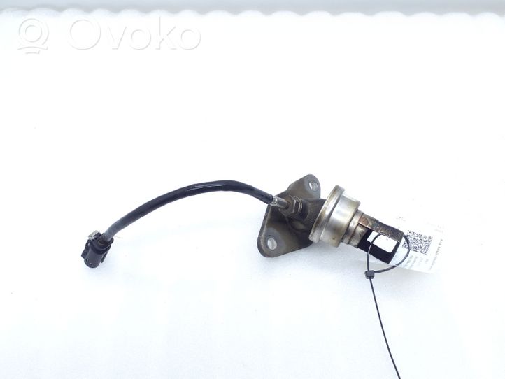 BMW 2 F45 Sensor de temperatura del escape 8576316