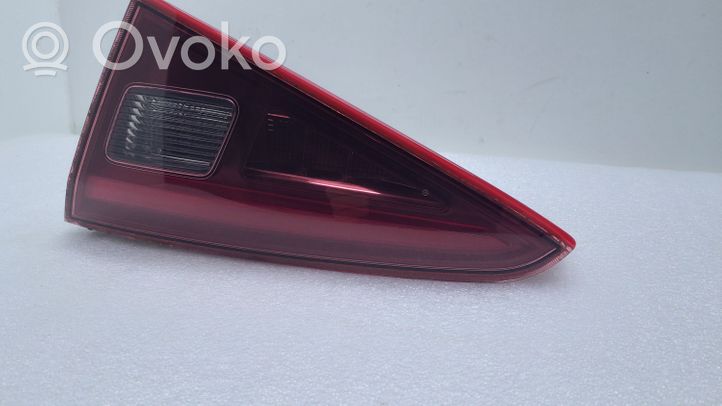 Alfa Romeo Giulia Lampy tylnej klapy bagażnika 20700205