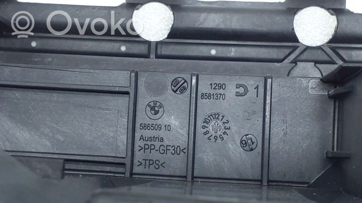 BMW 2 F44 Kita variklio skyriaus detalė 8581370