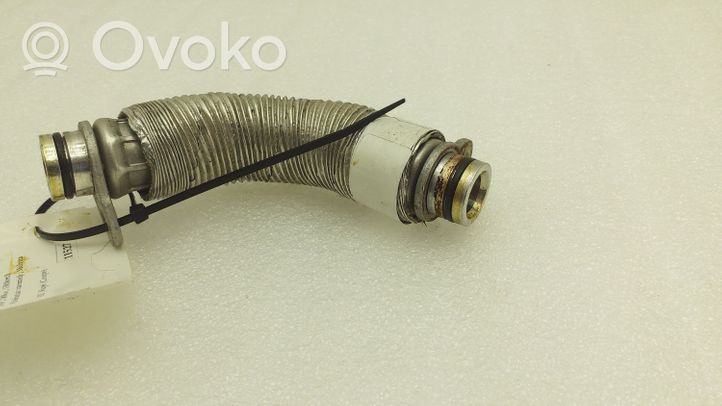 BMW 2 F44 Tubo flessibile mandata olio del turbocompressore turbo 8629963