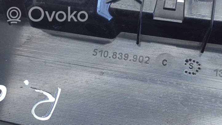 Volkswagen Golf Sportsvan Listwa / Uszczelka szyby drzwi tylnych 510839902