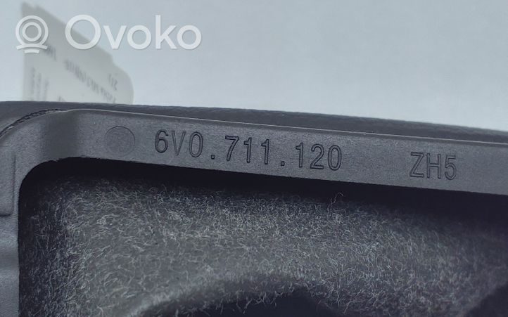 Skoda Fabia Mk3 (NJ) Gear lever shifter trim leather/knob 6V0711120