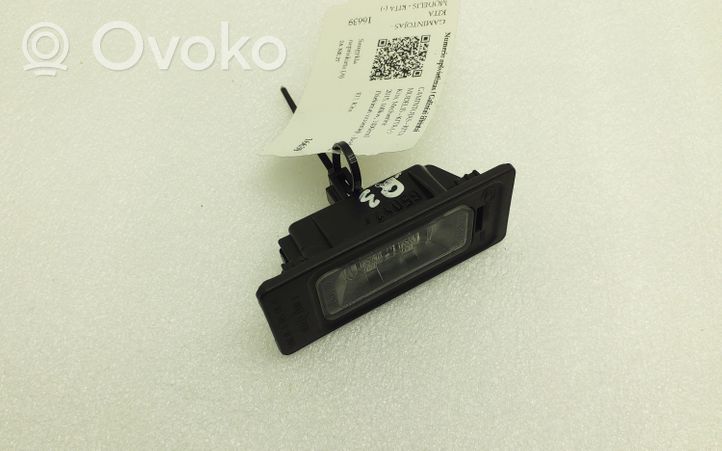 Audi A4 S4 B9 Lampa oświetlenia tylnej tablicy rejestracyjnej 4G0943021