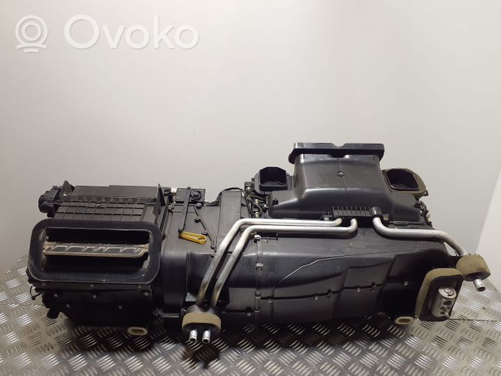 Mercedes-Benz CL C215 Salono oro mazgo plastikinis korpusas 2208300662