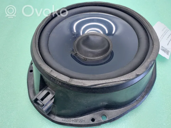 Ford Kuga I Subwoofer-bassokaiutin 3M5T18808DD